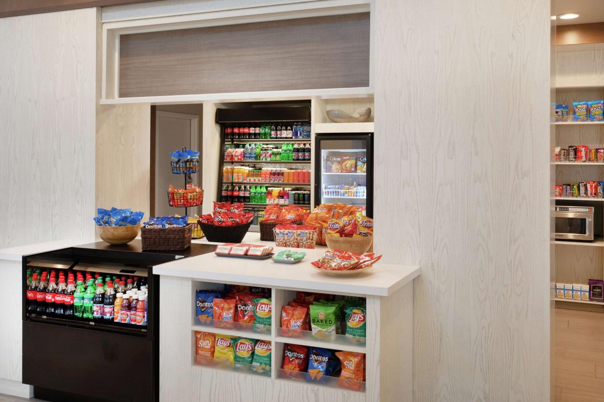 Hilton Garden Inn Las Vegas City Center Экстерьер фото