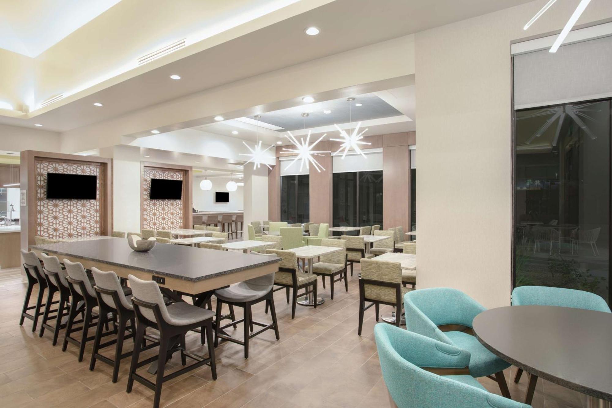 Hilton Garden Inn Las Vegas City Center Экстерьер фото